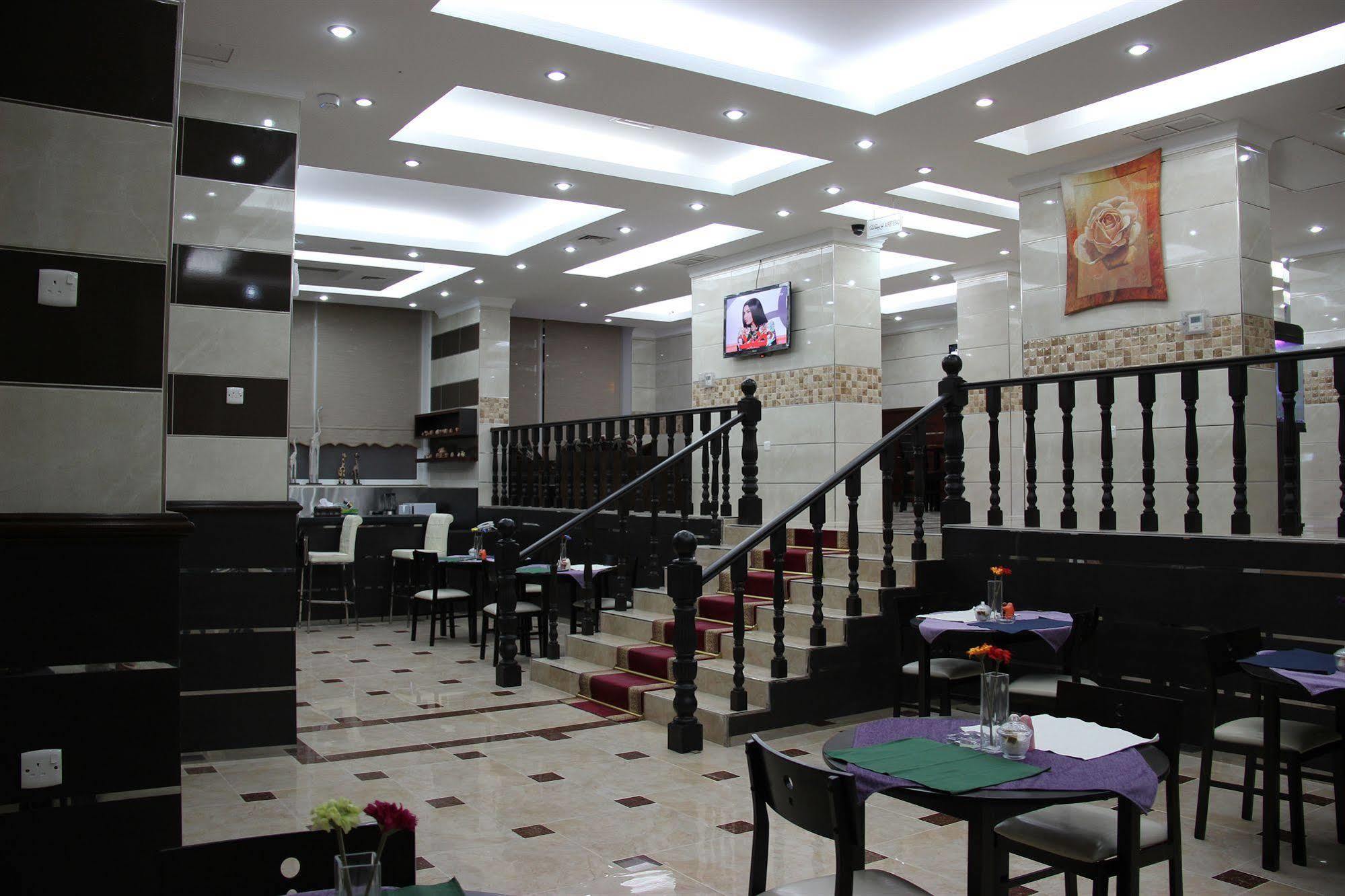 Al Muhanna Plaza Salmiya Exterior foto